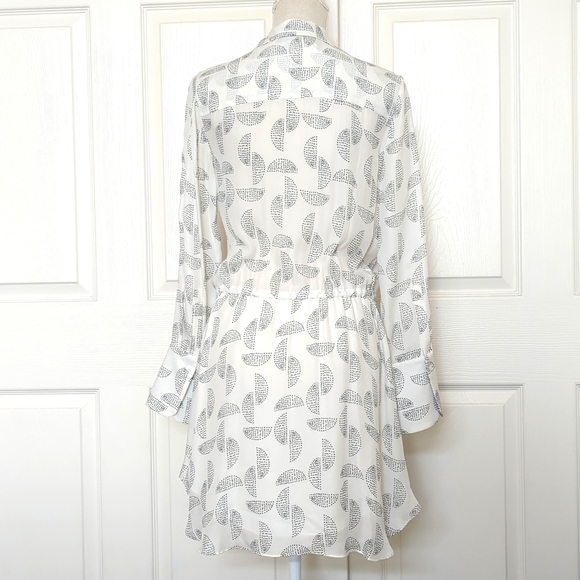 A.L.C. "Isobel" dress in half-moon patterned silk. - Picture 9 of 11